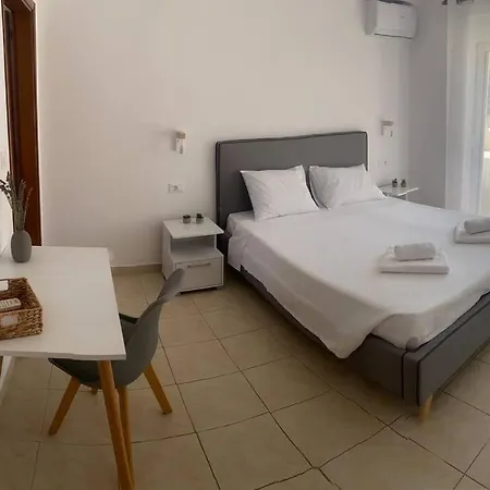 Apartamento Alia Di Rodi 2